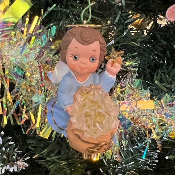 VINTAGE 1990 Hallmark Keepsake "Starlight Angel" Magic Light ornament LIGHTS UP! - Picture 8 of 13